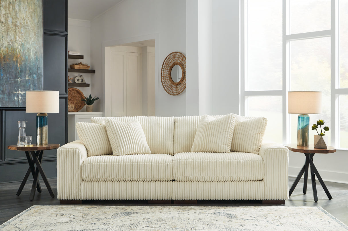 Furniture City Biloxi - Ashley Furniture - Lindyn Sectional - RAF 2-Piece Sectional Sofa / Ivory - 21104S1