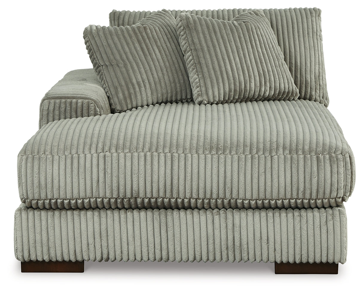 Lindyn Sectional