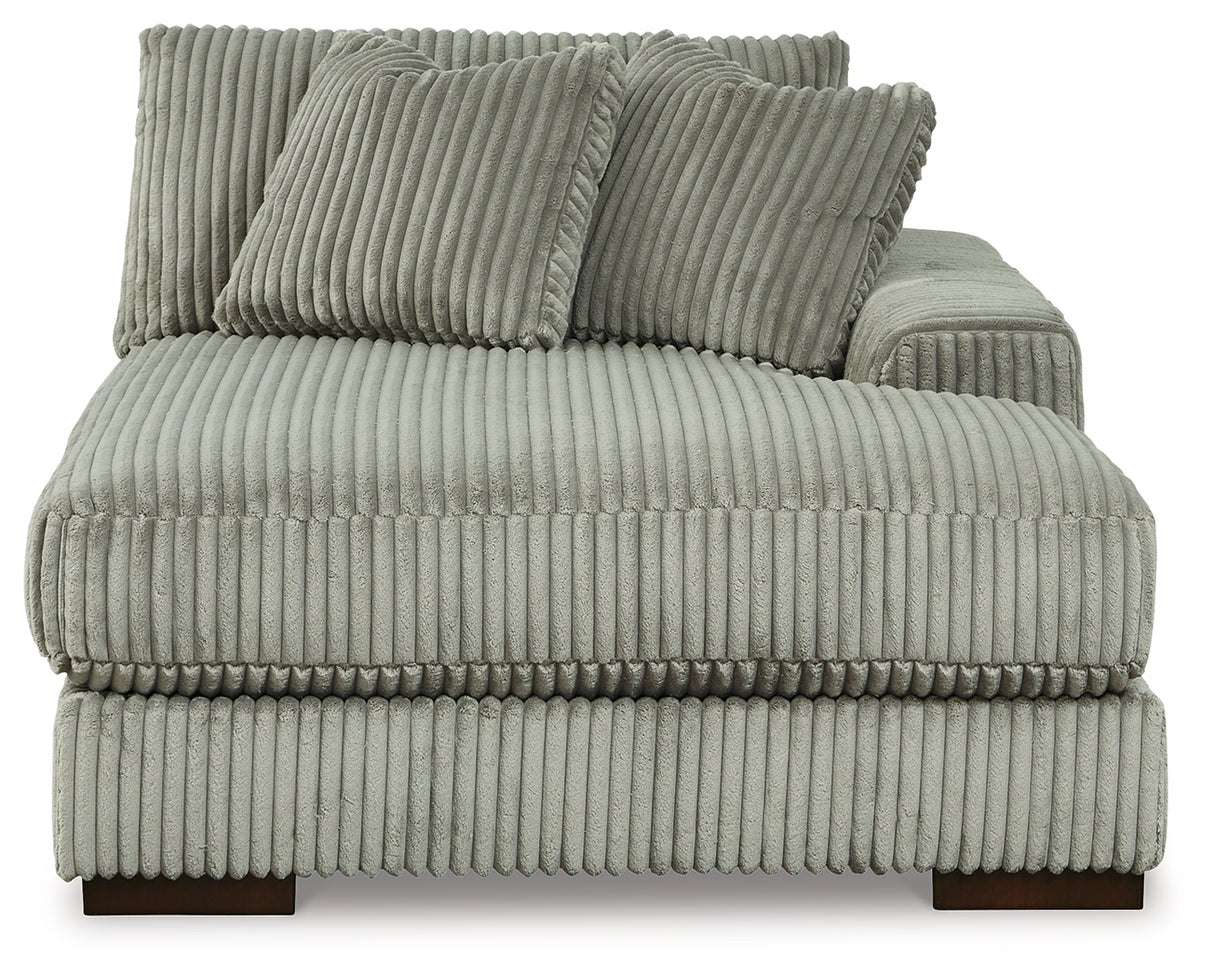 Lindyn Sectional