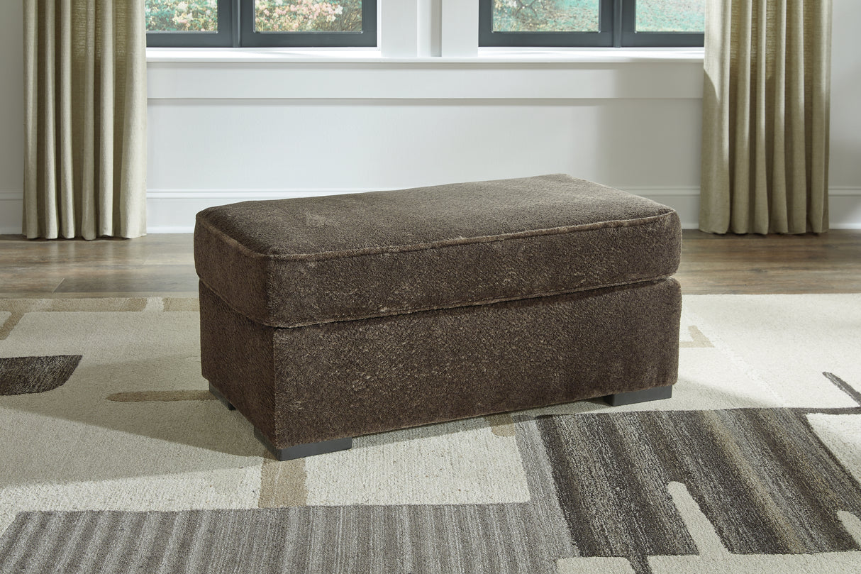 Furniture City Biloxi - Ashley Furniture - Aylesworth Living Room - Ottoman / Chocolate - 5370214