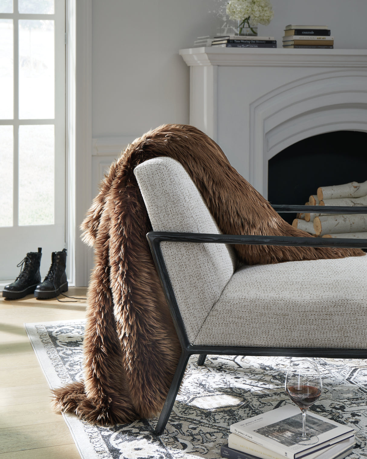 Furniture City Biloxi - Ashley Furniture - Bellethrone Throw (Set of 3) - Throw (3/CS) / Brown - A1000987