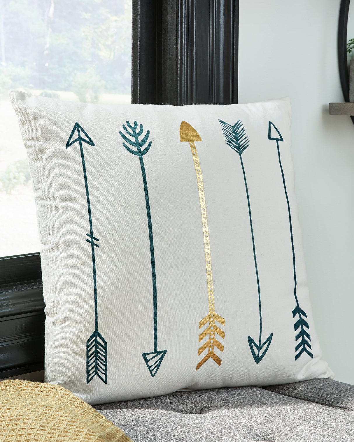 Furniture City Biloxi - Ashley Furniture - Gyldan Pillows - Pillow (4/CS) / White/Teal/Gold - A1000994