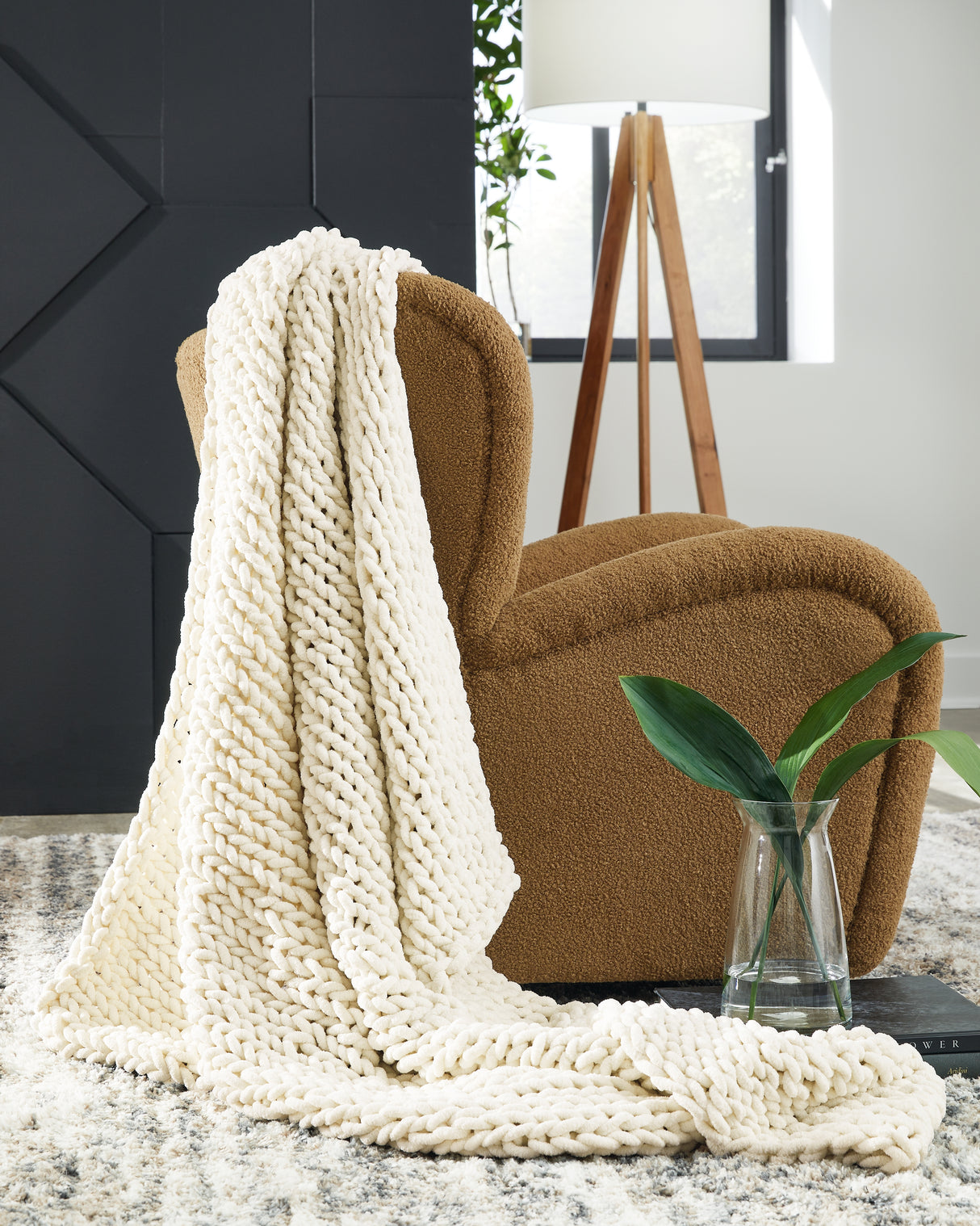 Furniture City Biloxi - Ashley Furniture - Chaddon Throw (Set of 3) - Throw (3/CS) / Ivory - A1001060