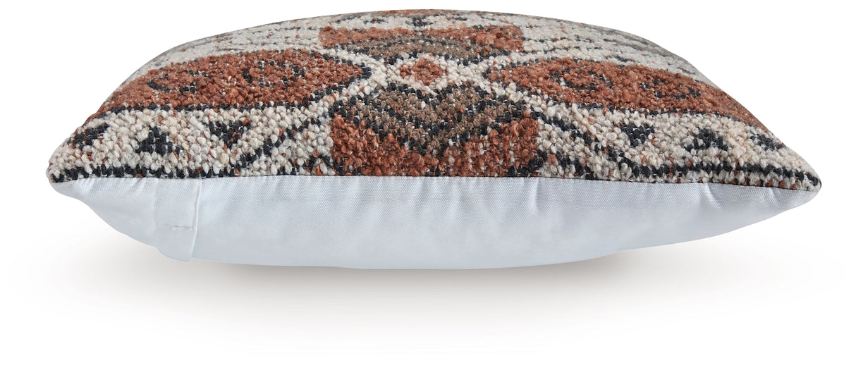 Kierenworth Pillows