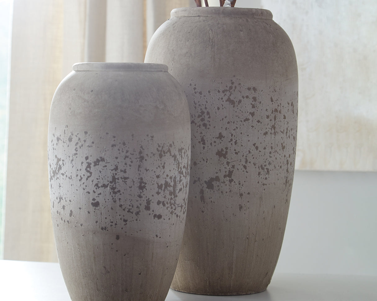 Furniture City Biloxi - Ashley Furniture - Dimitra Vase - Vase Set (Set of 2) / Brown/Cream - A2000110