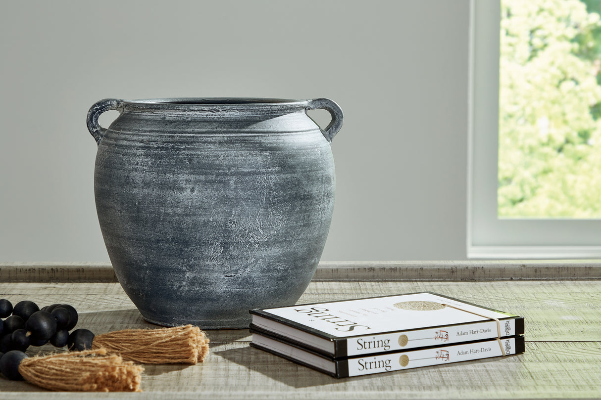 Furniture City Biloxi - Ashley Furniture - Meadie Vase - Vase / Distressed Black - A2000790