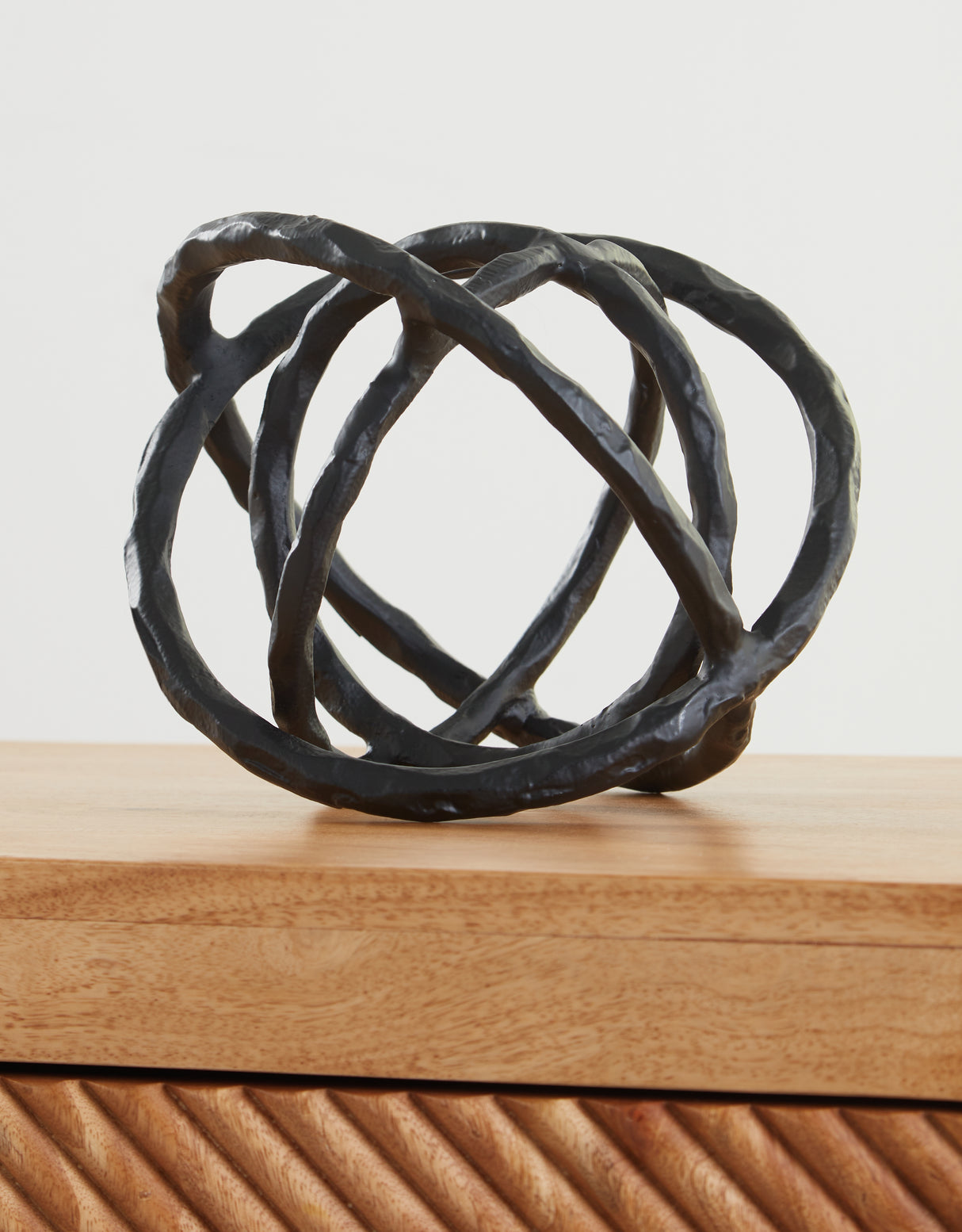 Furniture City Biloxi - Ashley Furniture - Barlee Sculpture - Sculpture (2/CS) / Black - A2000652