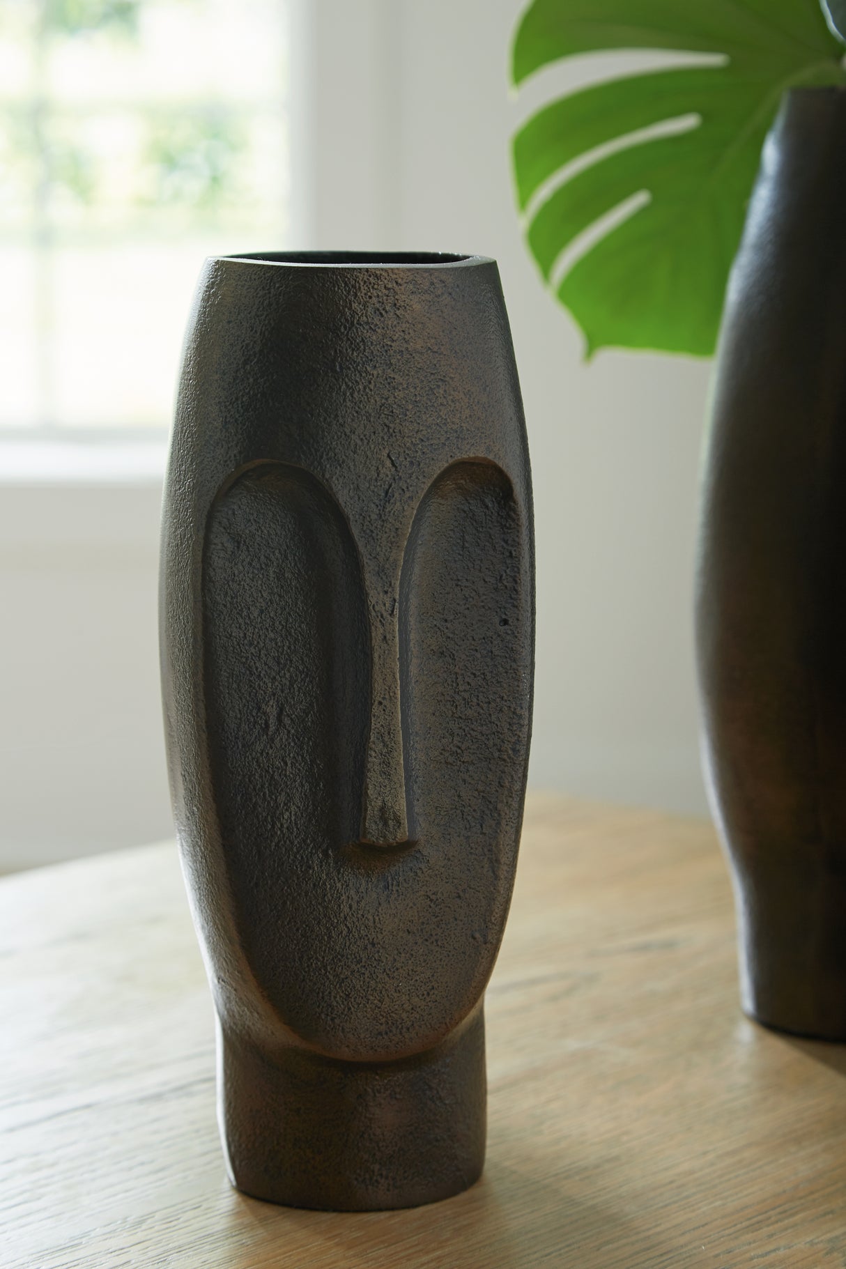 Furniture City Biloxi - Ashley Furniture - Elanman Vase - Vase / Antique Bronze Finish - A2000692