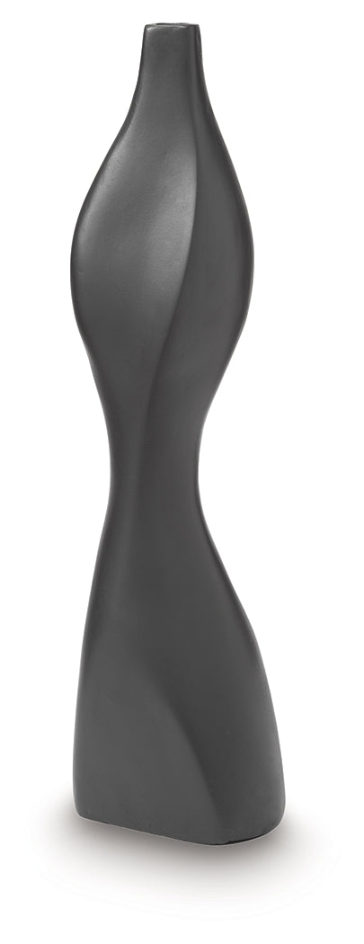 Judsen Vase