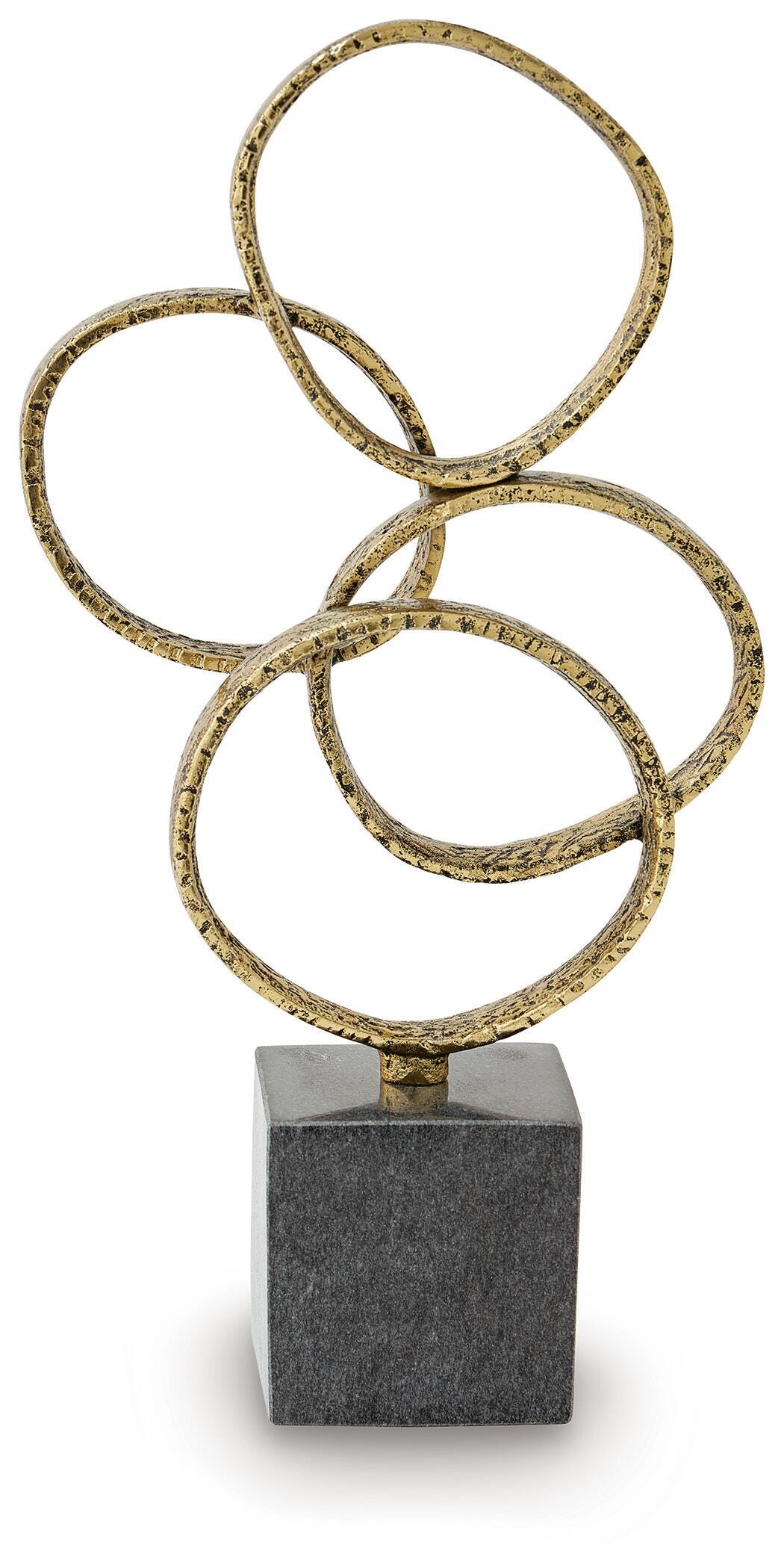 Wellcott Sculpture