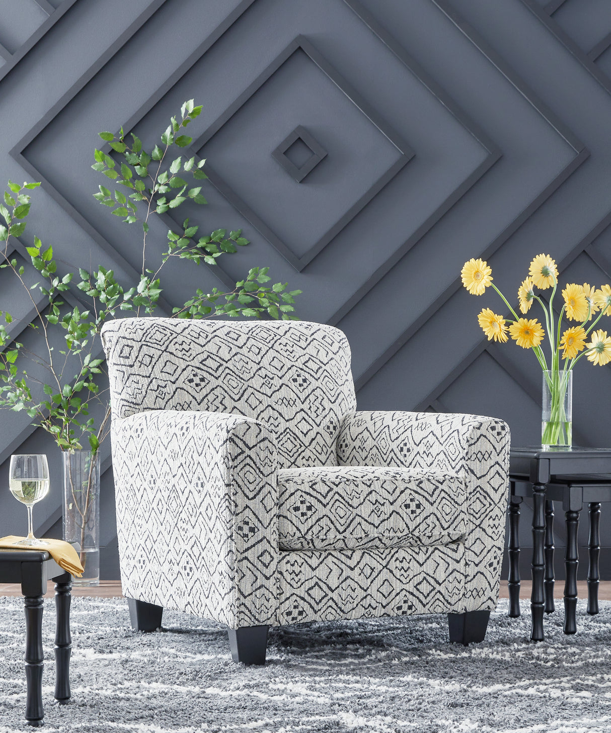 Furniture City Biloxi - Ashley Furniture - Hayesdale Accent Chair - Accent Chair / Black/Cream - A3000658