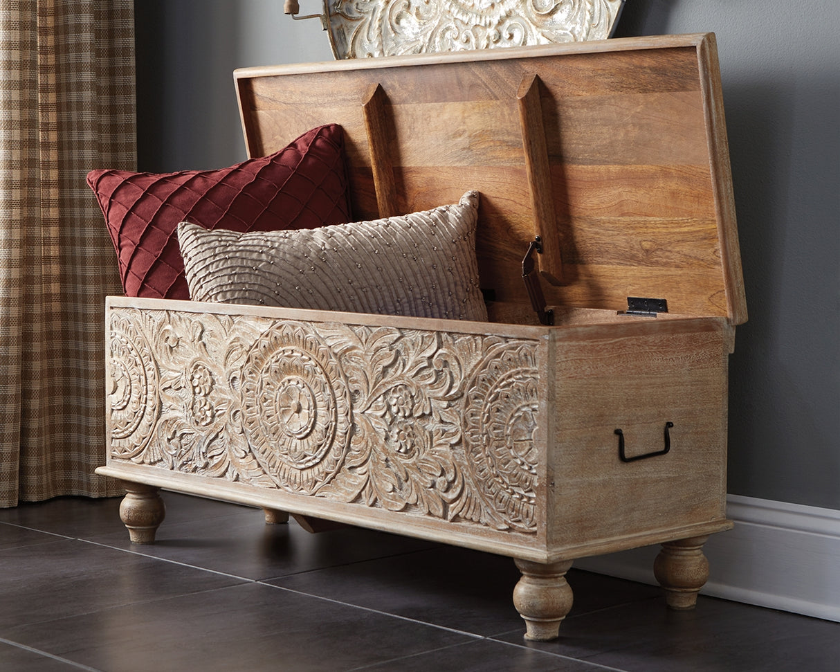 Furniture City Biloxi - Ashley Furniture - Fossil Ridge Storage Bench - Storage Bench / Beige / 44"W x 17"D x 17"H - A4000039