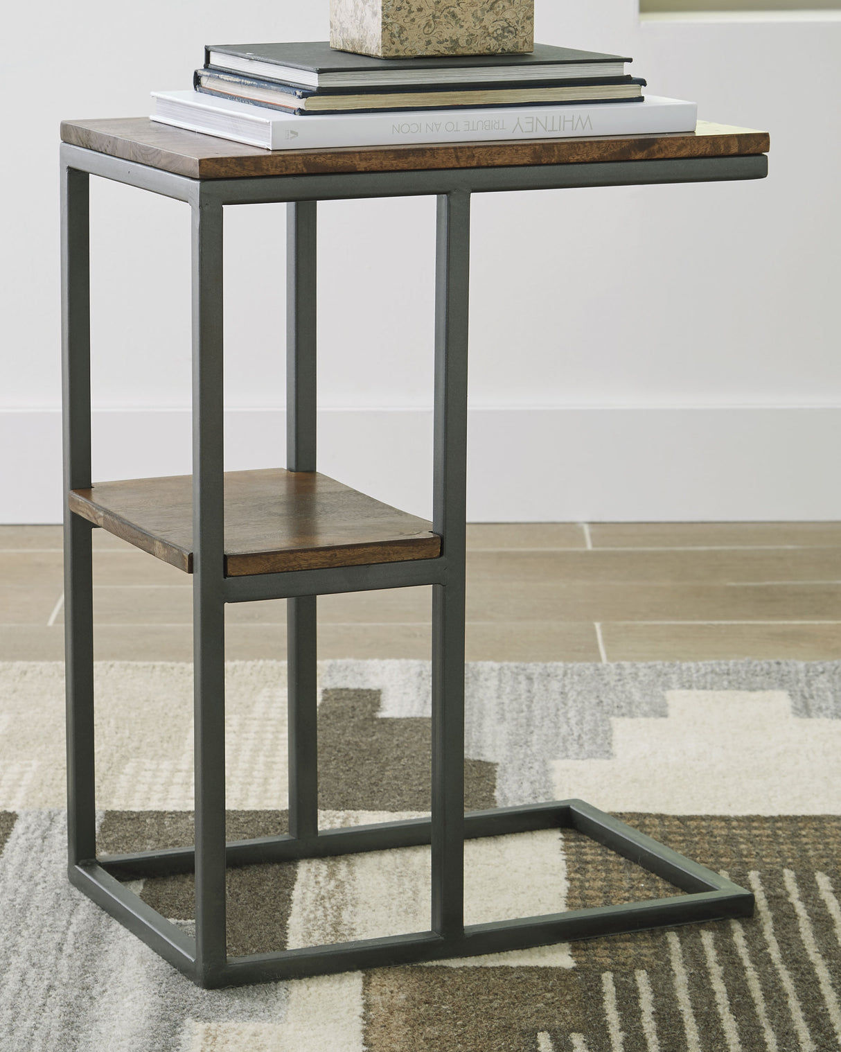 Furniture City Biloxi - Ashley Furniture - Forestmin Accent Table - Accent Table / Natural/Black - A4000049
