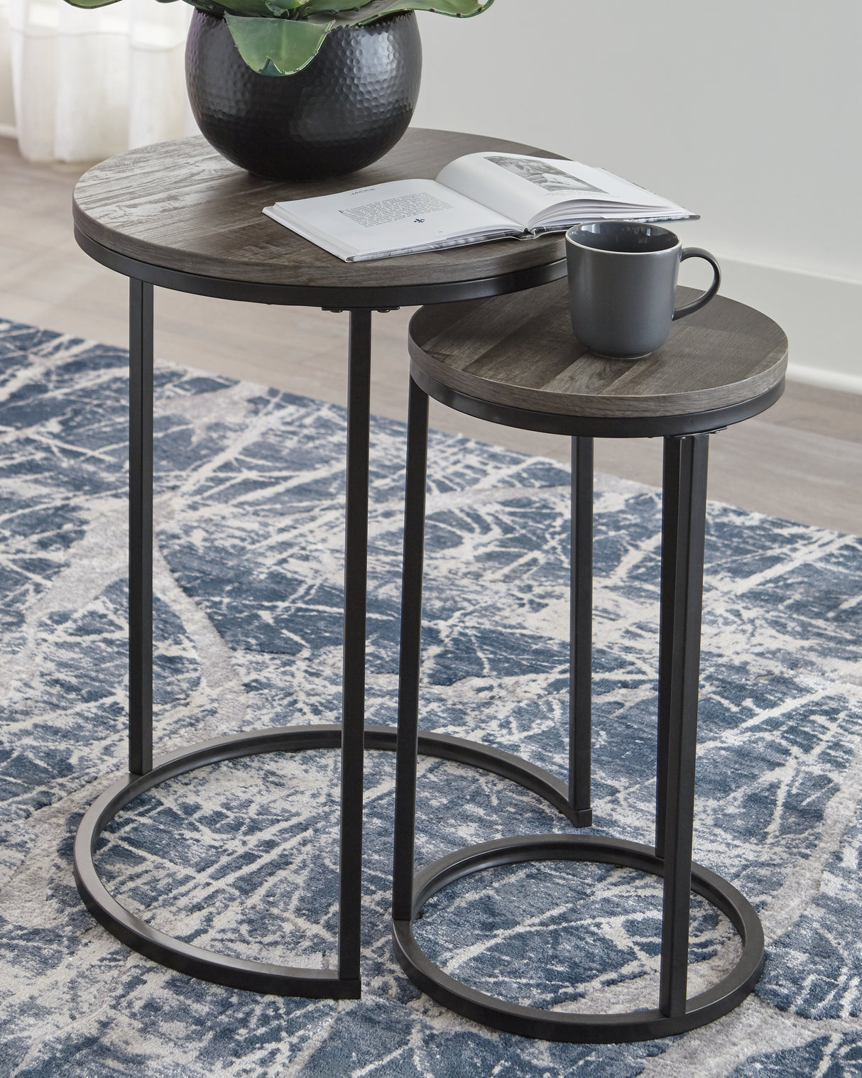 Furniture City Biloxi - Ashley Furniture - Briarsboro Accent Table (Set of 2) - Accent Table Set (Set of 2) / Black/Gray - A4000231
