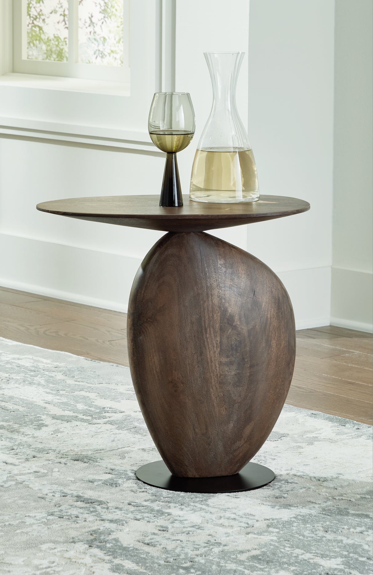 Furniture City Biloxi - Ashley Furniture - Cormmet Accent Table - Accent Table / Brown/Black - A4000612