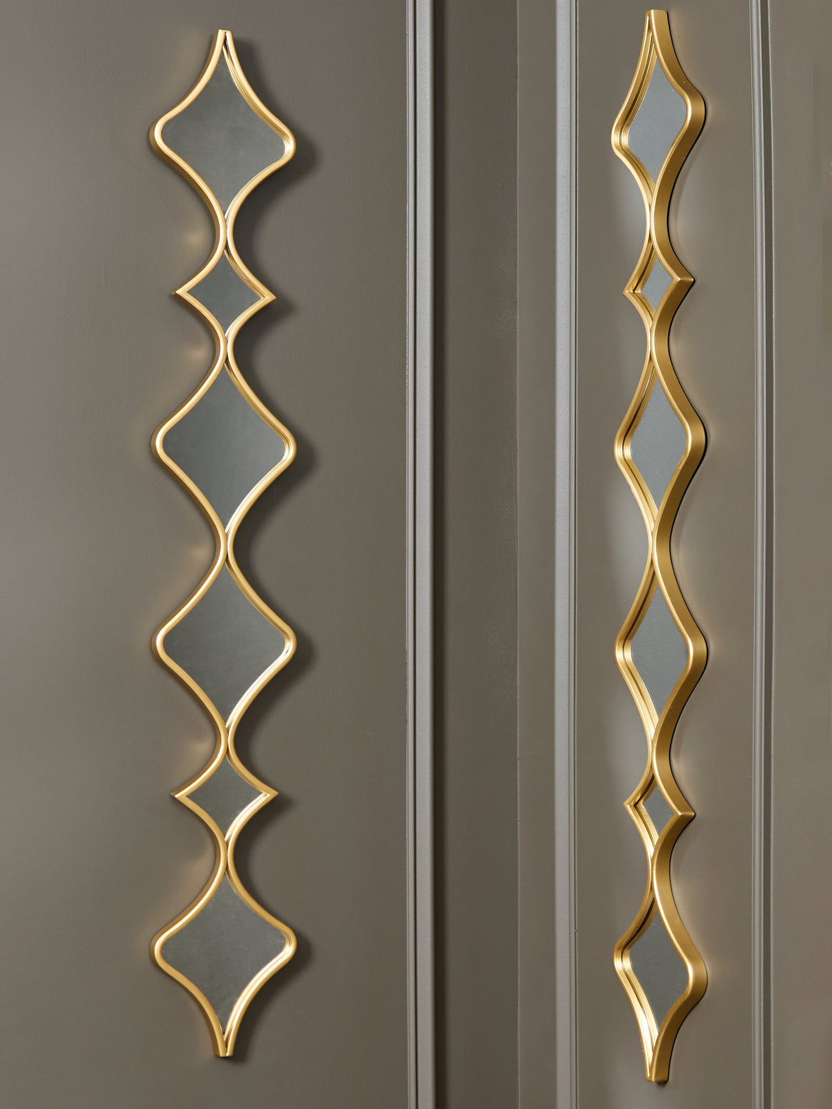 Furniture City Biloxi - Ashley Furniture - Harriswood Mirror - Accent Mirror Set (Set of 2) / Gold Finish - A8010354