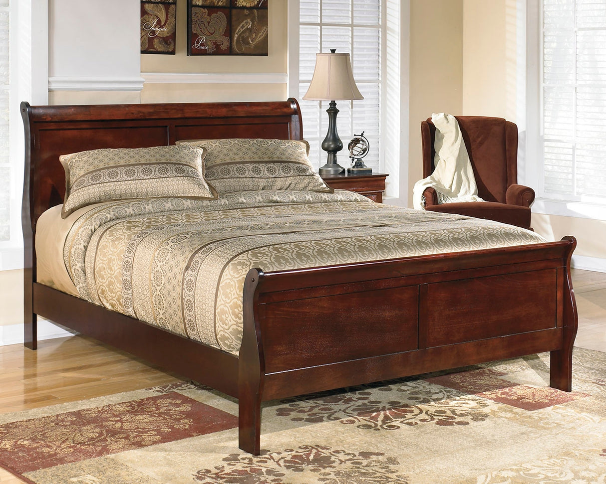 Furniture City Biloxi - Ashley Furniture - Alisdair Bedroom - California King Sleigh Bed / Reddish Brown - B376B9