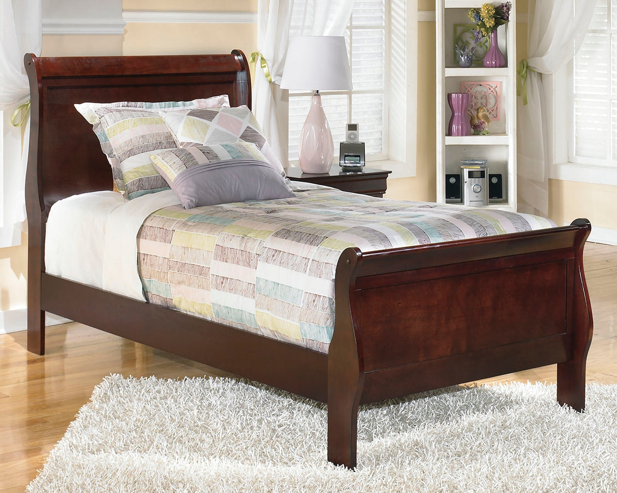 Furniture City Biloxi - Ashley Furniture - Alisdair Bedroom - Twin Sleigh Bed / Reddish Brown - B376B5