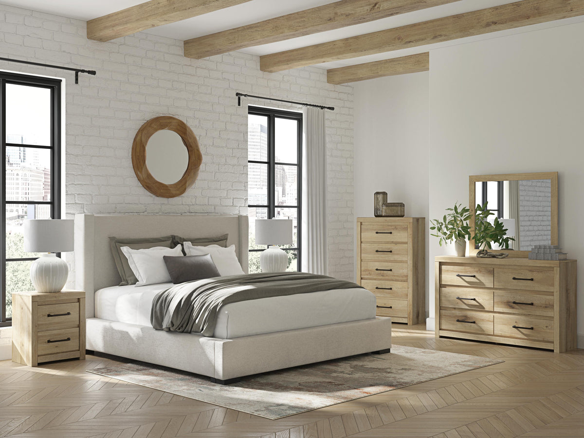 Brozmont Bedroom