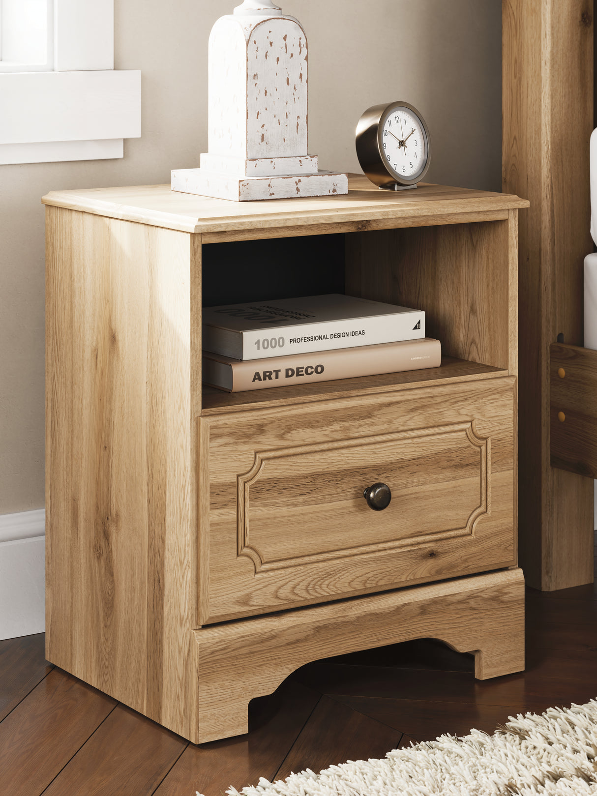 Furniture City Biloxi - Ashley Furniture - Aleaport Bedroom - One Drawer Night Stand / Warm Brown - PCB1075-91