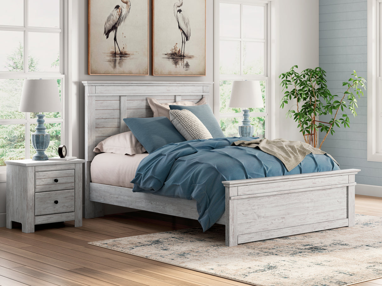 Furniture City Biloxi - Ashley Furniture - Makidern Bedroom - Queen Panel Bed / Whitewash - PCB1171B2