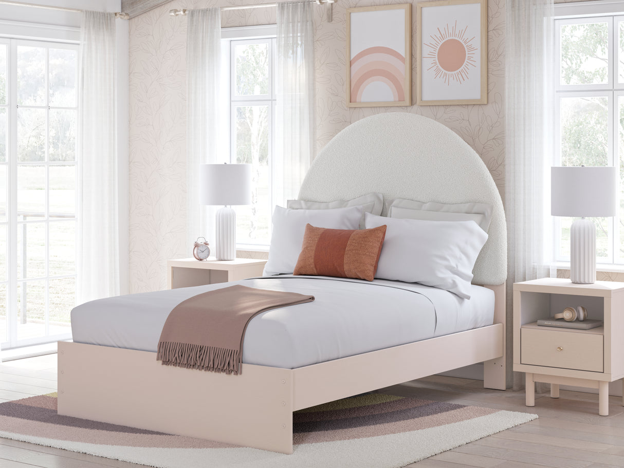 Furniture City Biloxi - Ashley Furniture - Wistenpine Bedroom - Full Upholstered Panel Bed / Blush - B1323B9