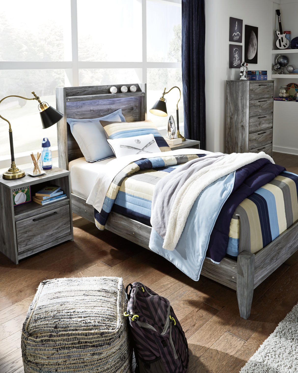 Furniture City Biloxi - Ashley Furniture - Baystorm Bedroom - Twin Panel Bed / Gray - B221B20