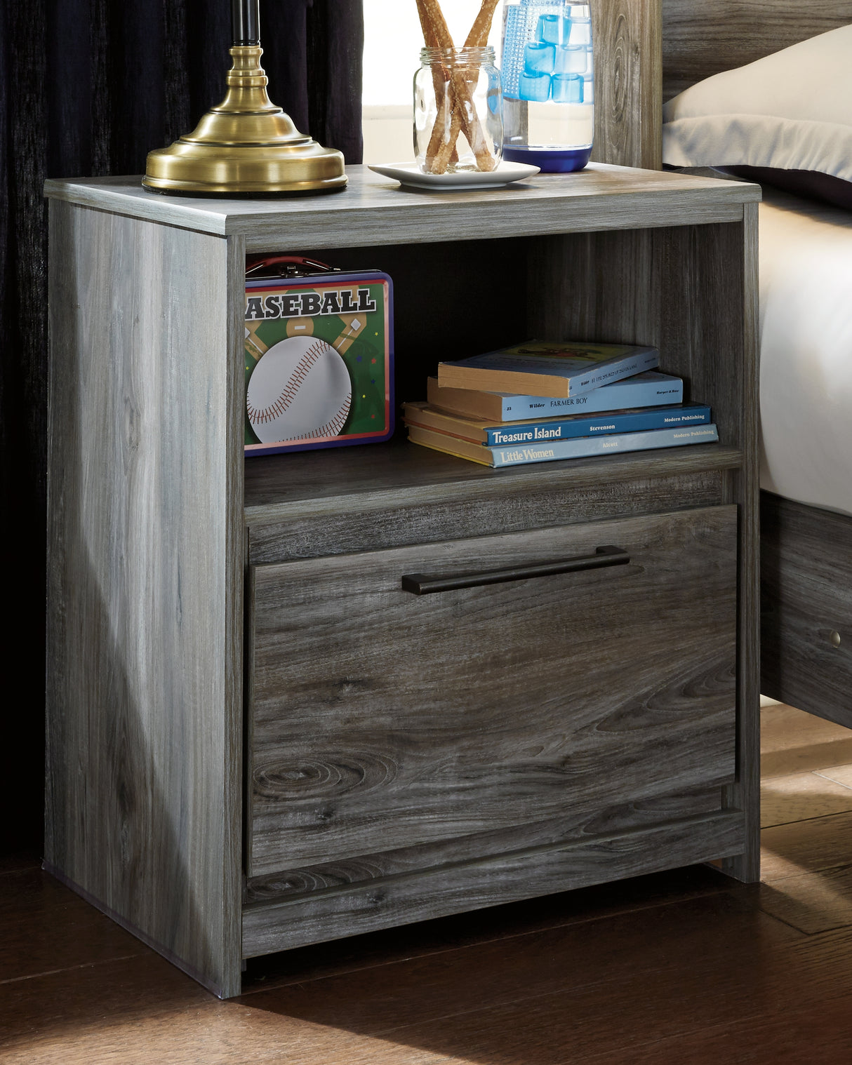 Furniture City Biloxi - Ashley Furniture - Baystorm Bedroom - One Drawer Night Stand / Gray - B221-91