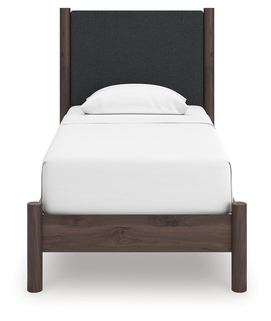 Pamytta Bedroom