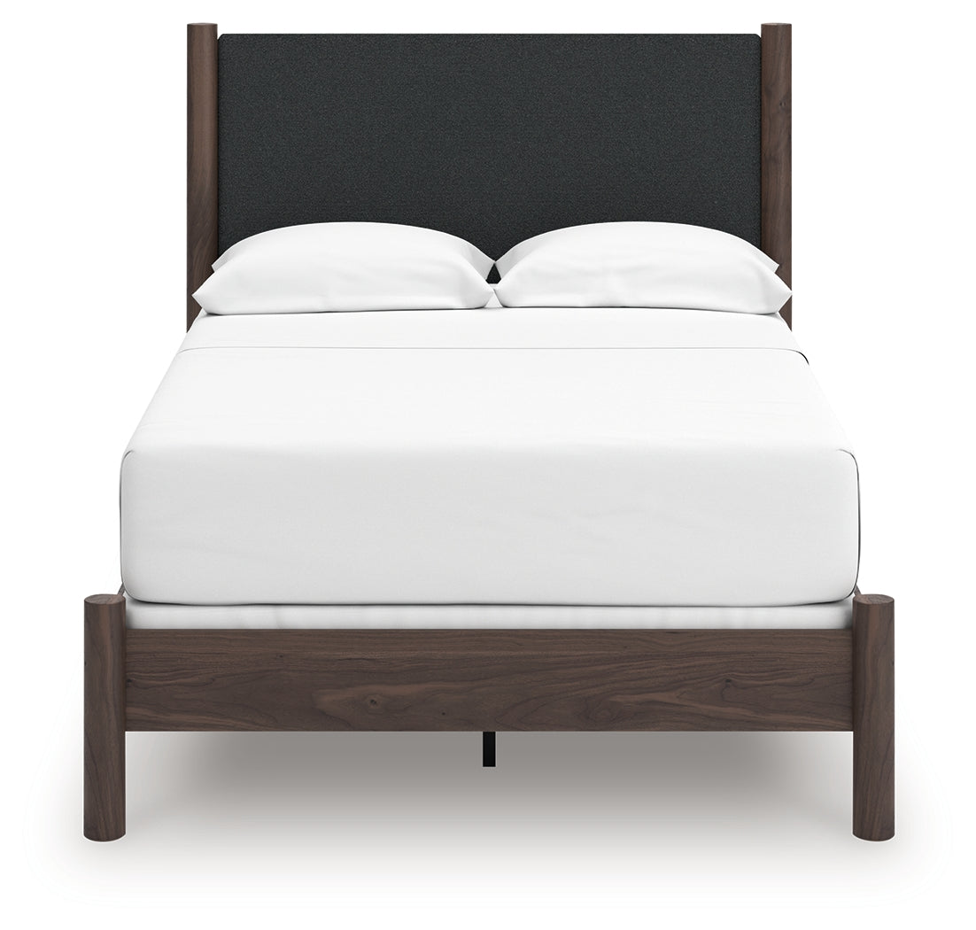 Pamytta Bedroom
