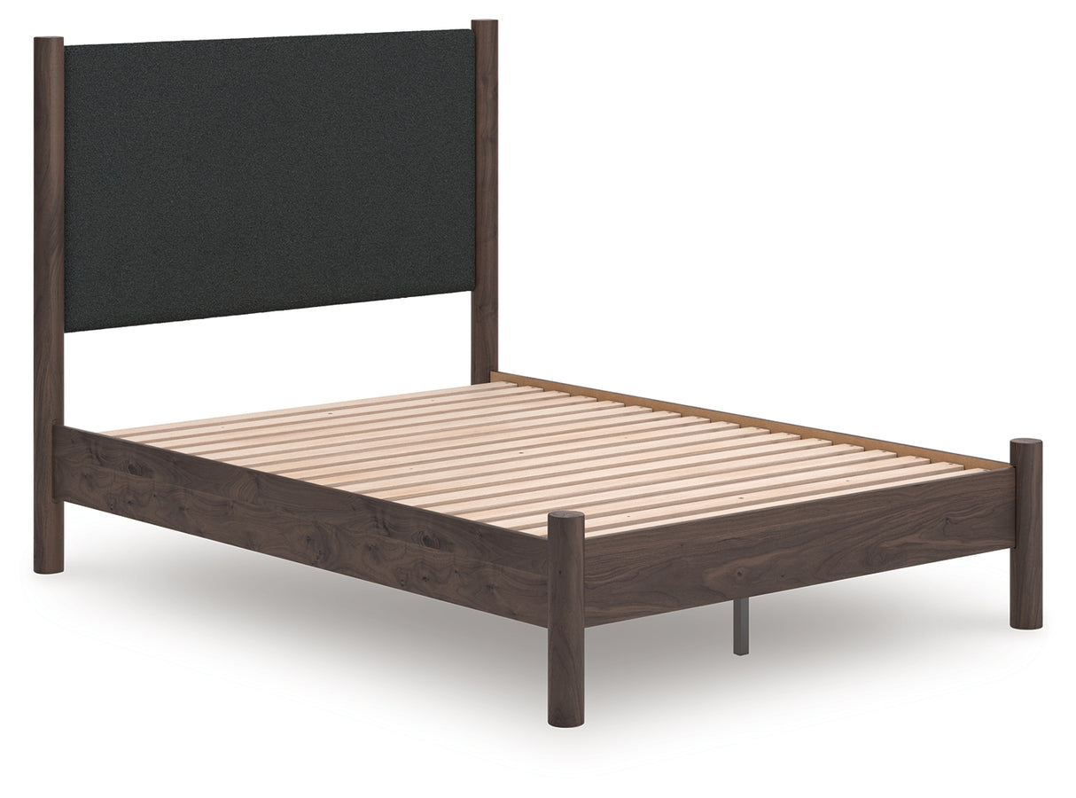 Furniture City Biloxi - Ashley Furniture - Pamytta Bedroom - Full Upholstered Panel Platform Bed / Brown - PCB2614B10