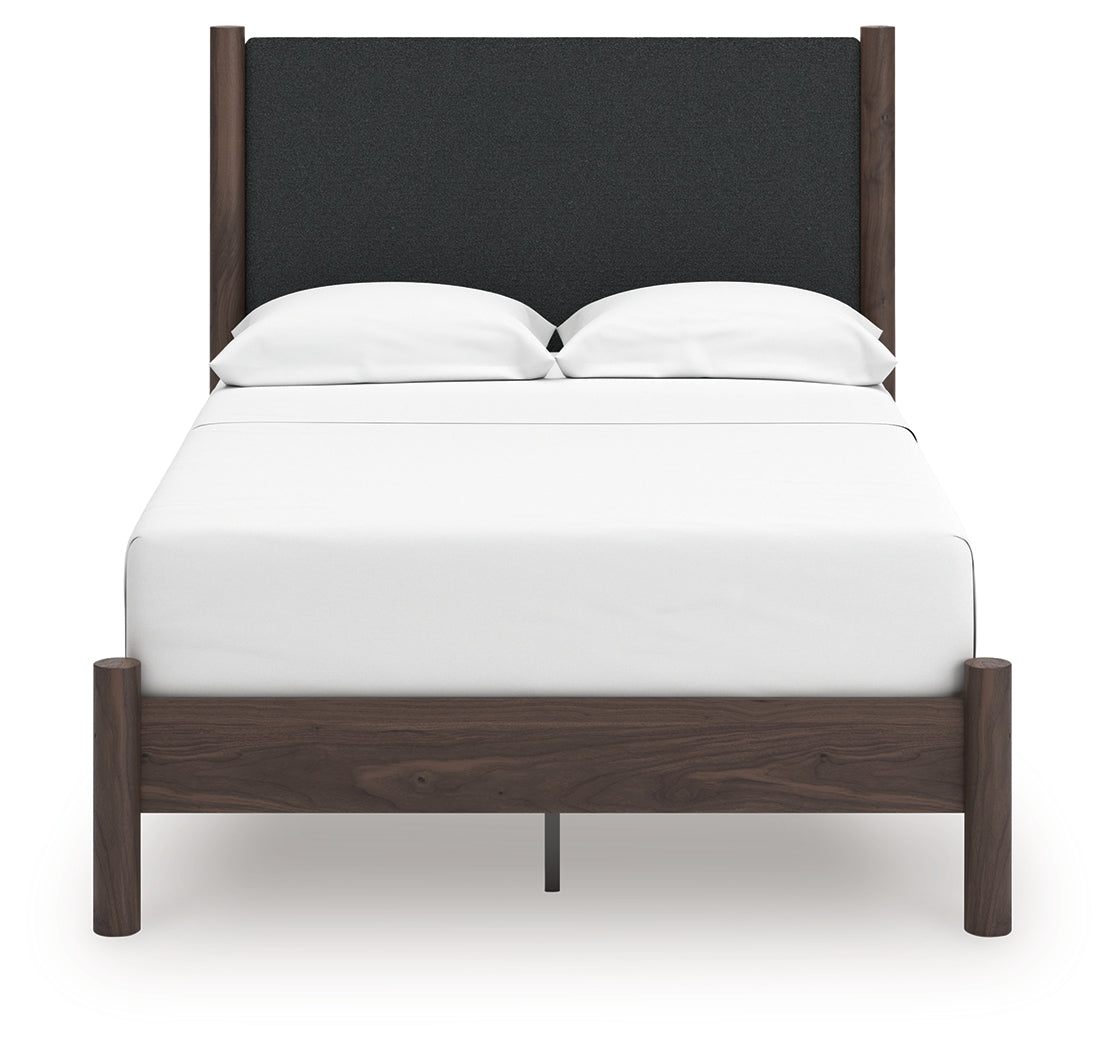 Pamytta Bedroom