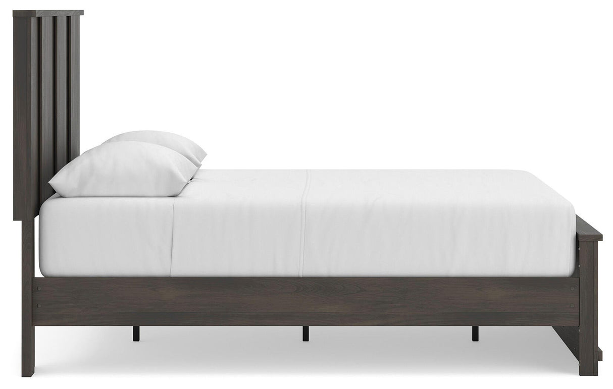 Shaehartin Bedroom