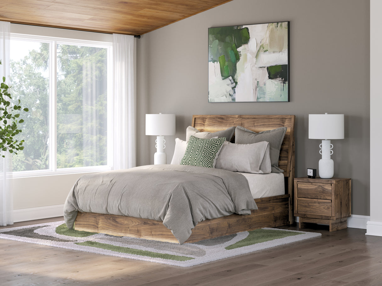 Furniture City Biloxi - Ashley Furniture - Chirason Bedroom - Queen Panel Bed / Brown - PCB3367B2
