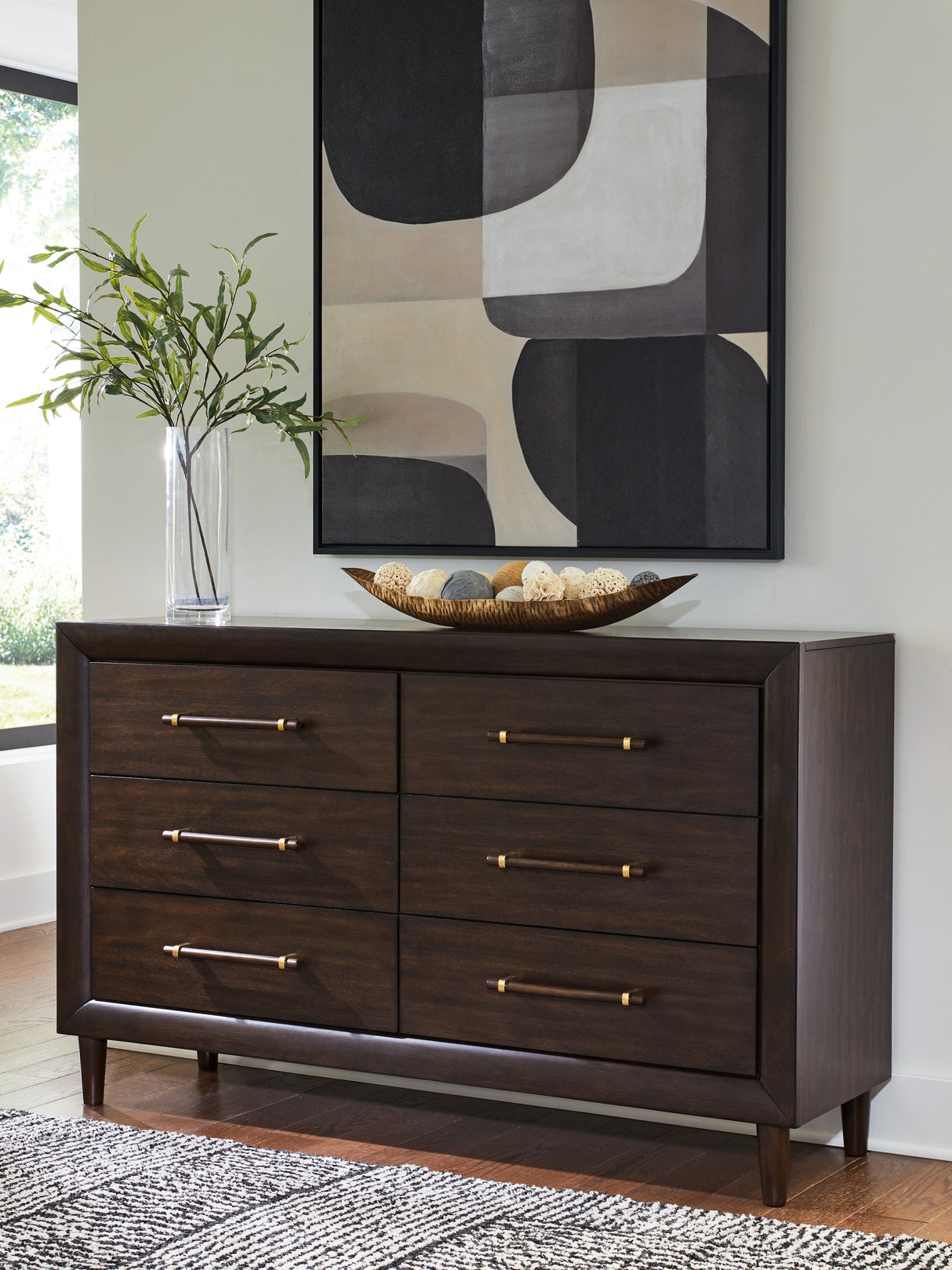 Dantenton Bedroom