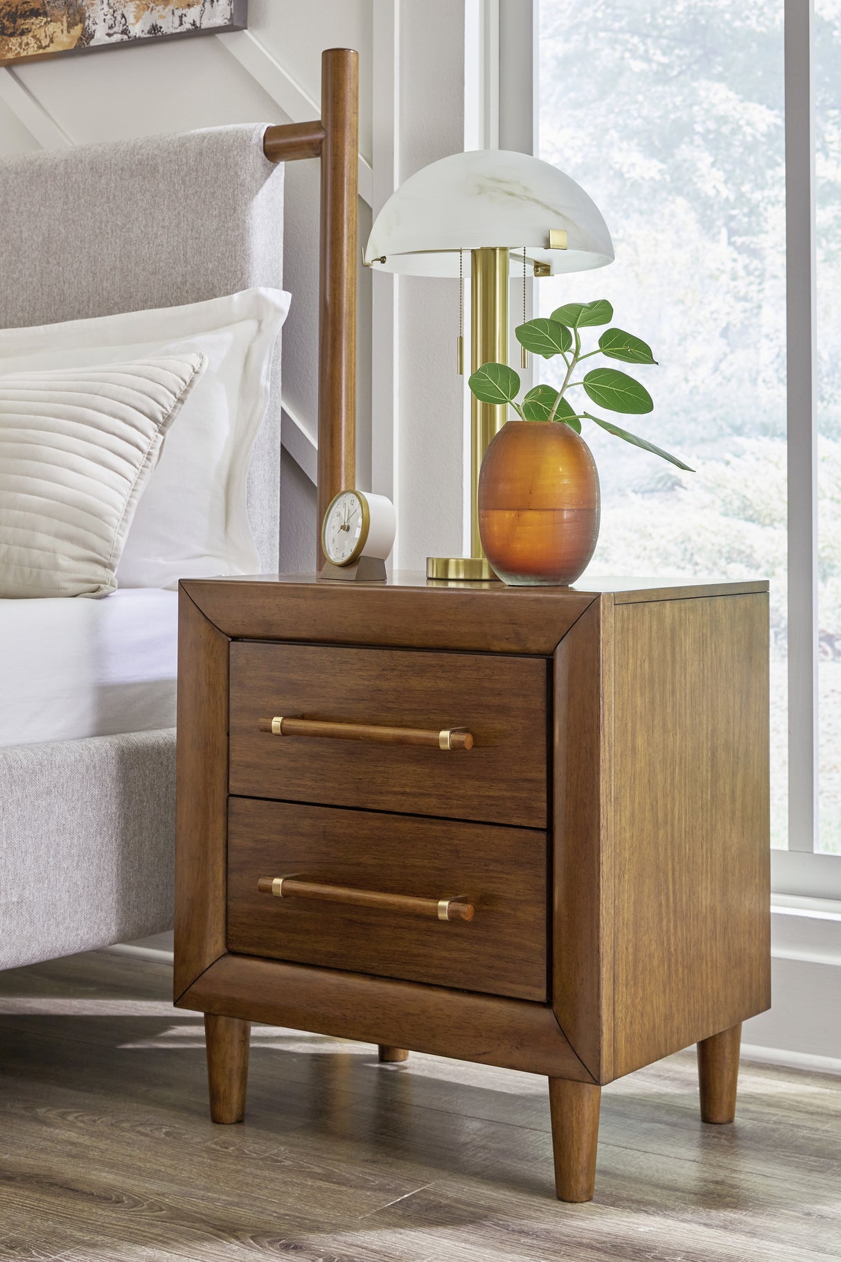 Furniture City Biloxi - Ashley Furniture - Lyncott Bedroom - Two Drawer Night Stand / Brown - B615-92