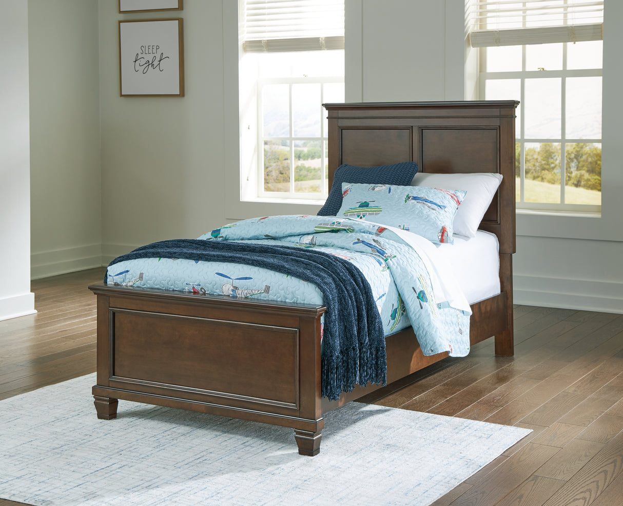 Furniture City Biloxi - Ashley Furniture - Danabrin Bedroom - Twin Panel Bed / Brown - B685B6