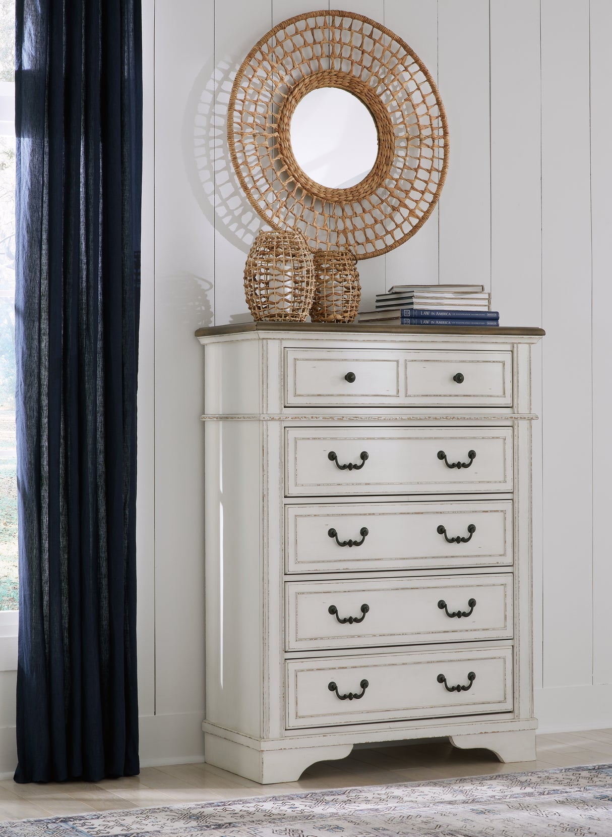 Furniture City Biloxi - Ashley Furniture - Blendon Bedroom - Five Drawer Chest / Two-tone - B747-46