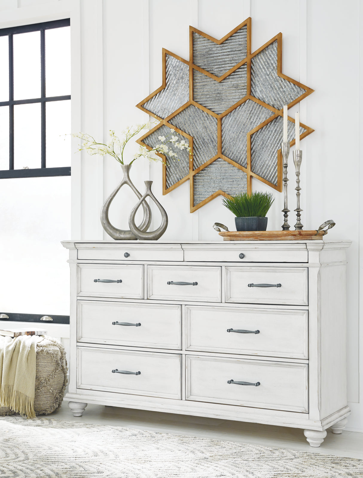 Furniture City Biloxi - Ashley Furniture - Kanwyn Bedroom - Dresser / Whitewash - B777-31