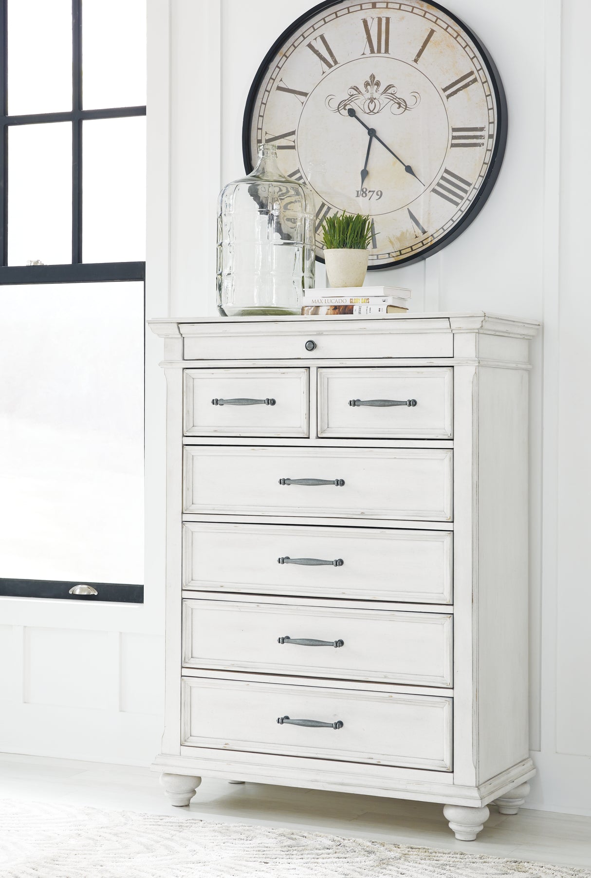 Furniture City Biloxi - Ashley Furniture - Kanwyn Bedroom - Chest / Whitewash - B777-46