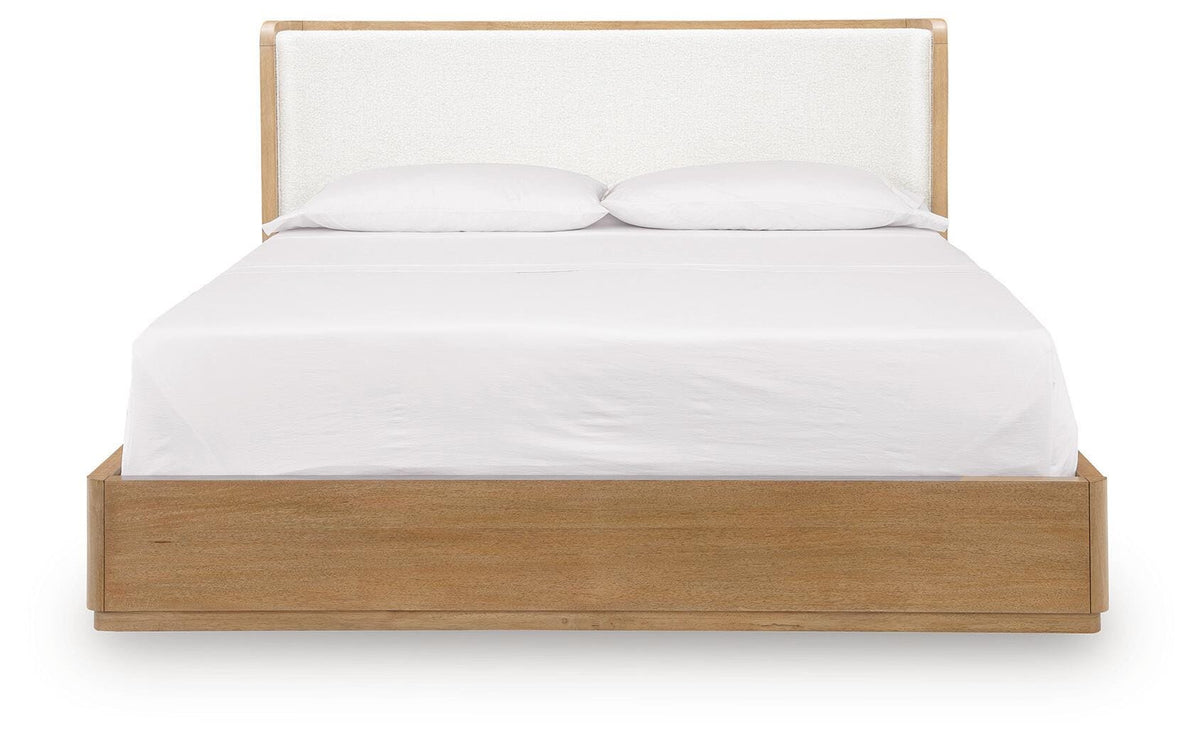 Pamaria Bedroom