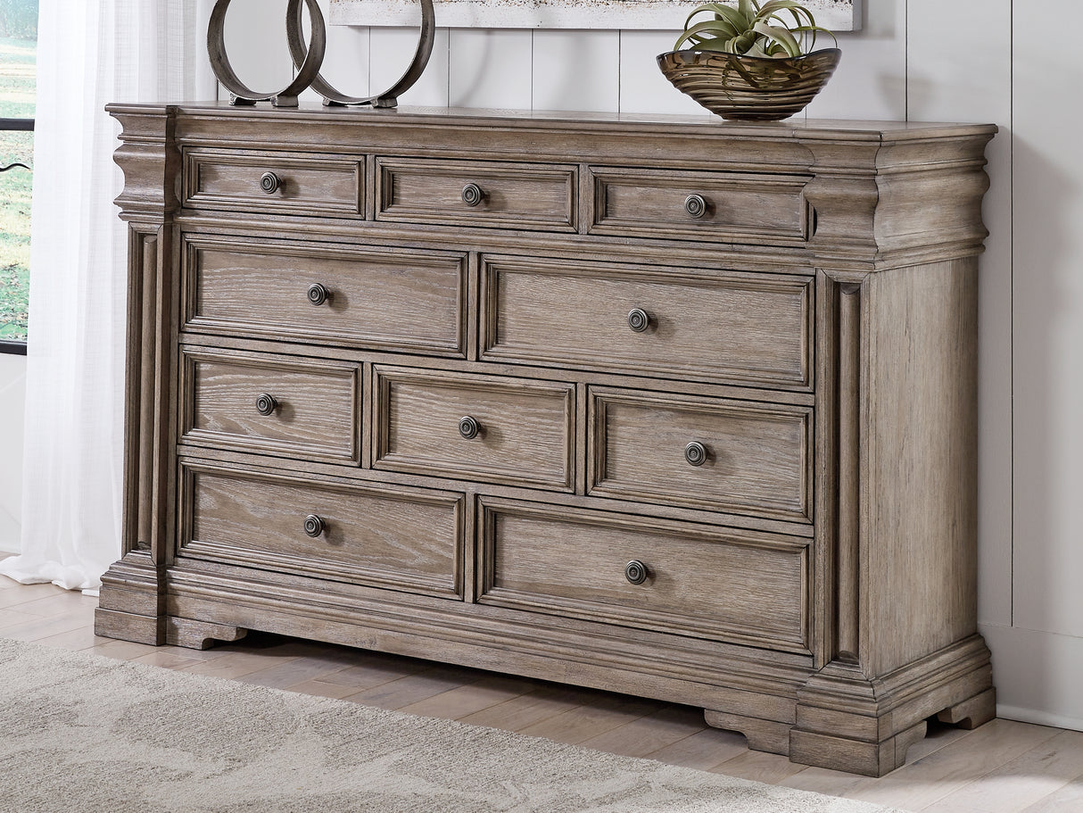 Furniture City Biloxi - Ashley Furniture - Blairhurst Bedroom - Dresser / Light Grayish Brown - B916-31
