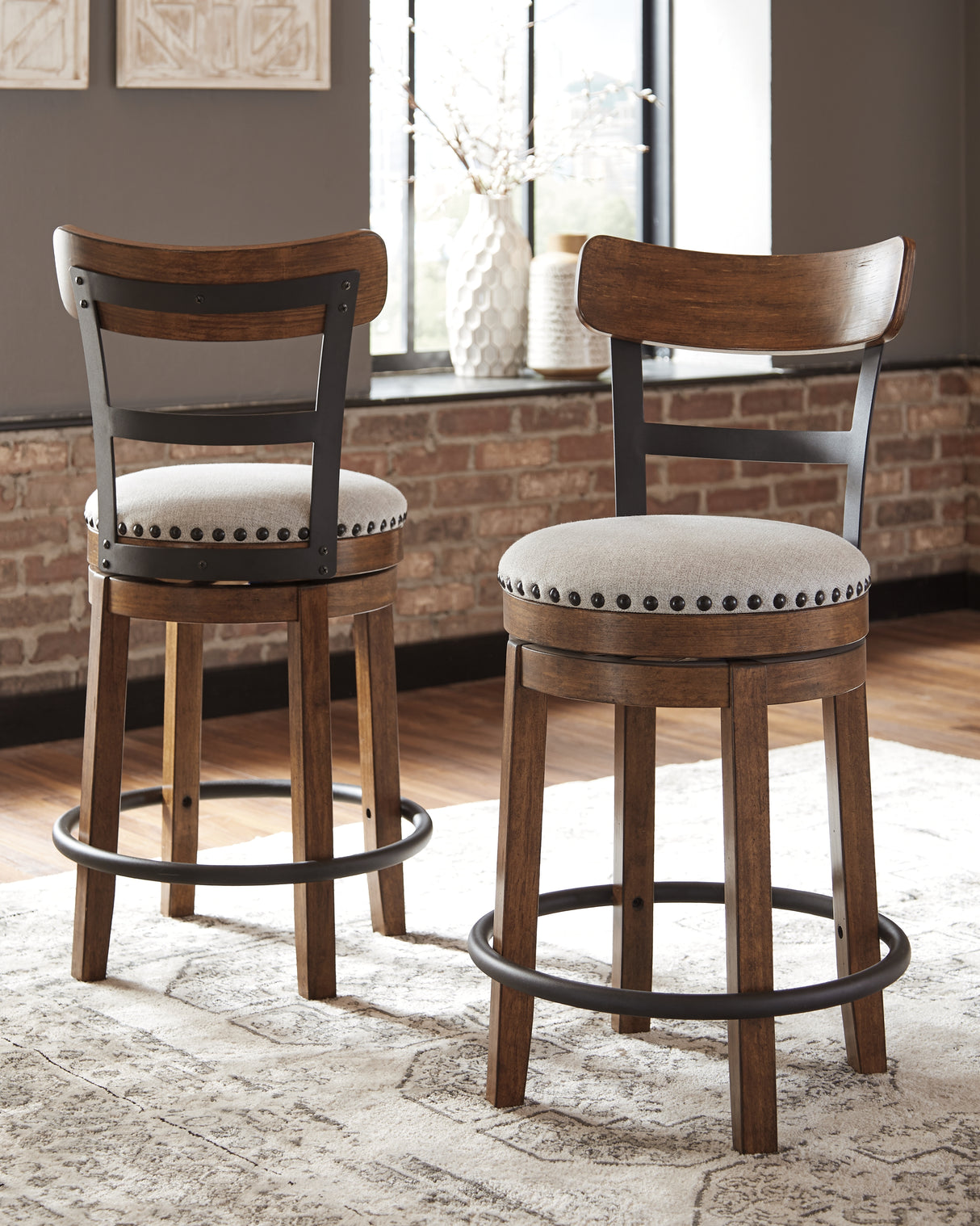 Furniture City Biloxi - Ashley Furniture - Valebeck Dining Room - UPH Swivel Stool (1/CN) / Black - D546-824