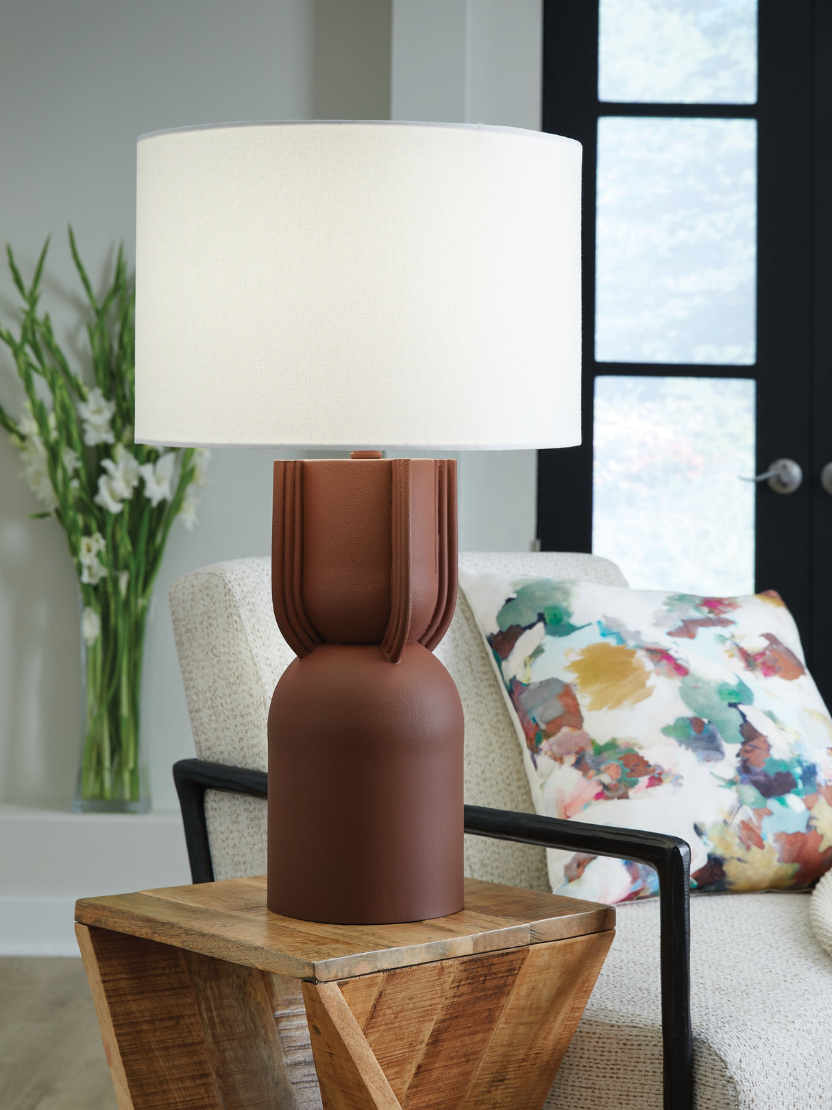 Furniture City Biloxi - Ashley Furniture - Rowandale Lighting - Metal Table Lamp (1/CN) / Brick Red - L207534