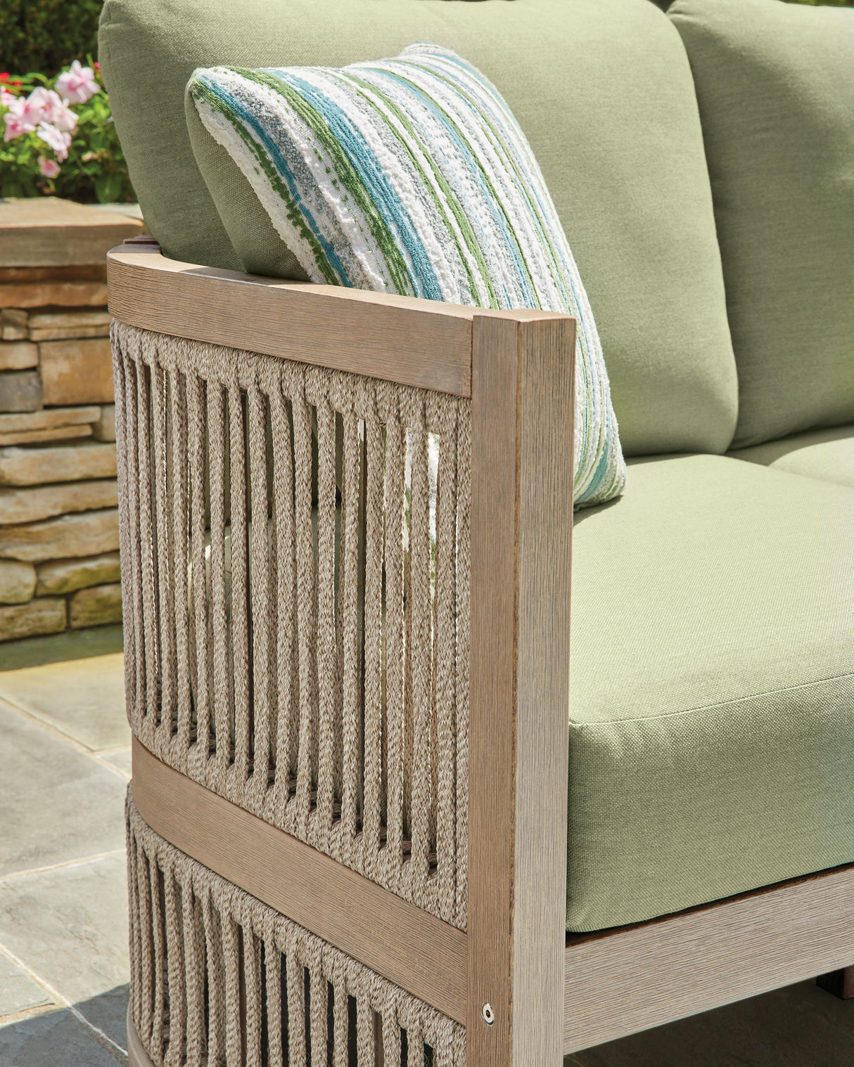 Serena Shores Outdoor