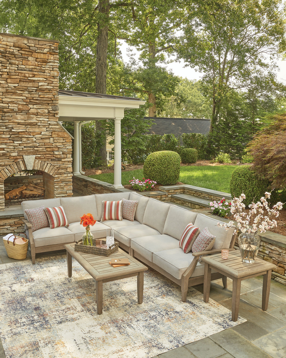 Clare View Outdoor