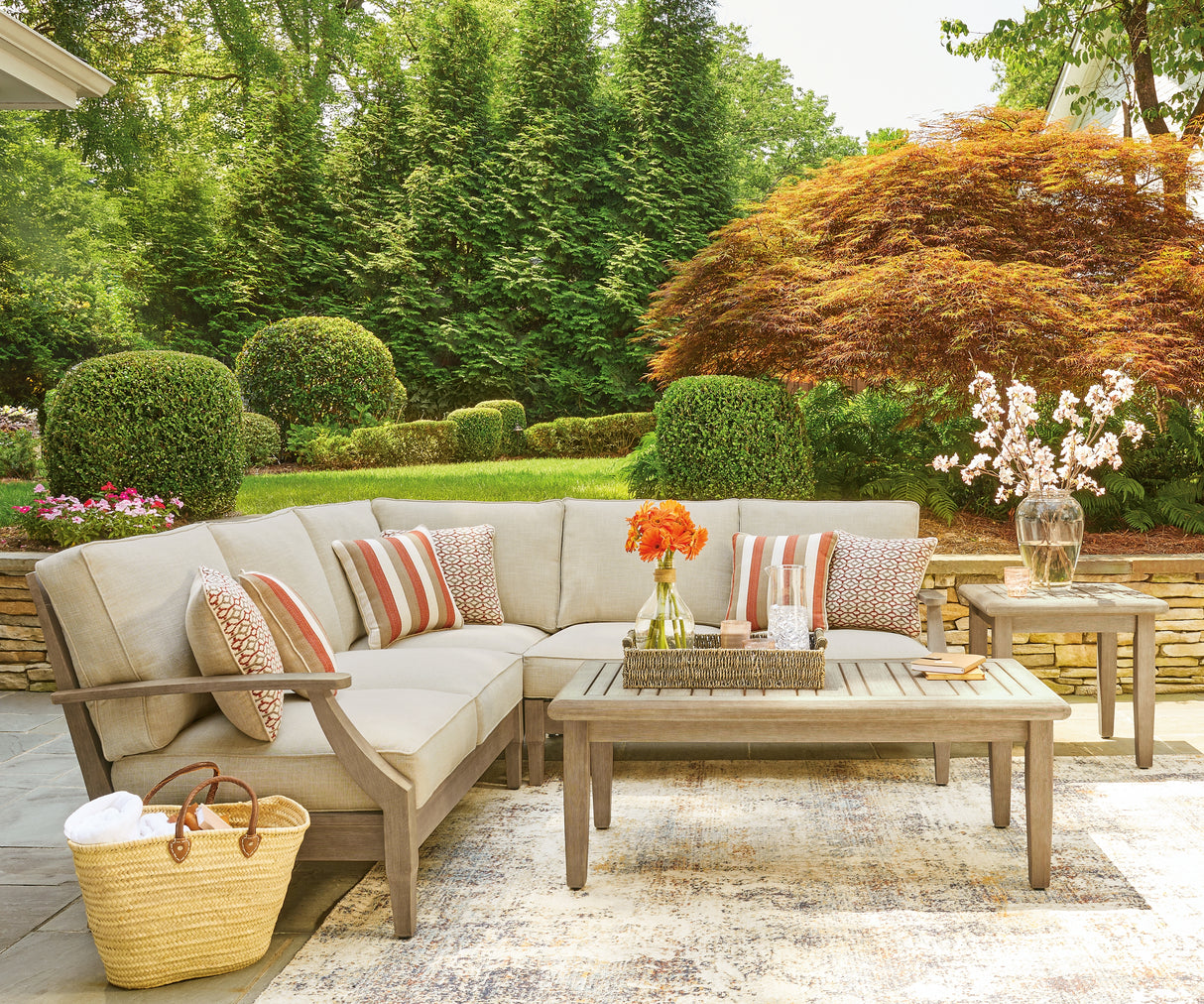 Clare View Outdoor