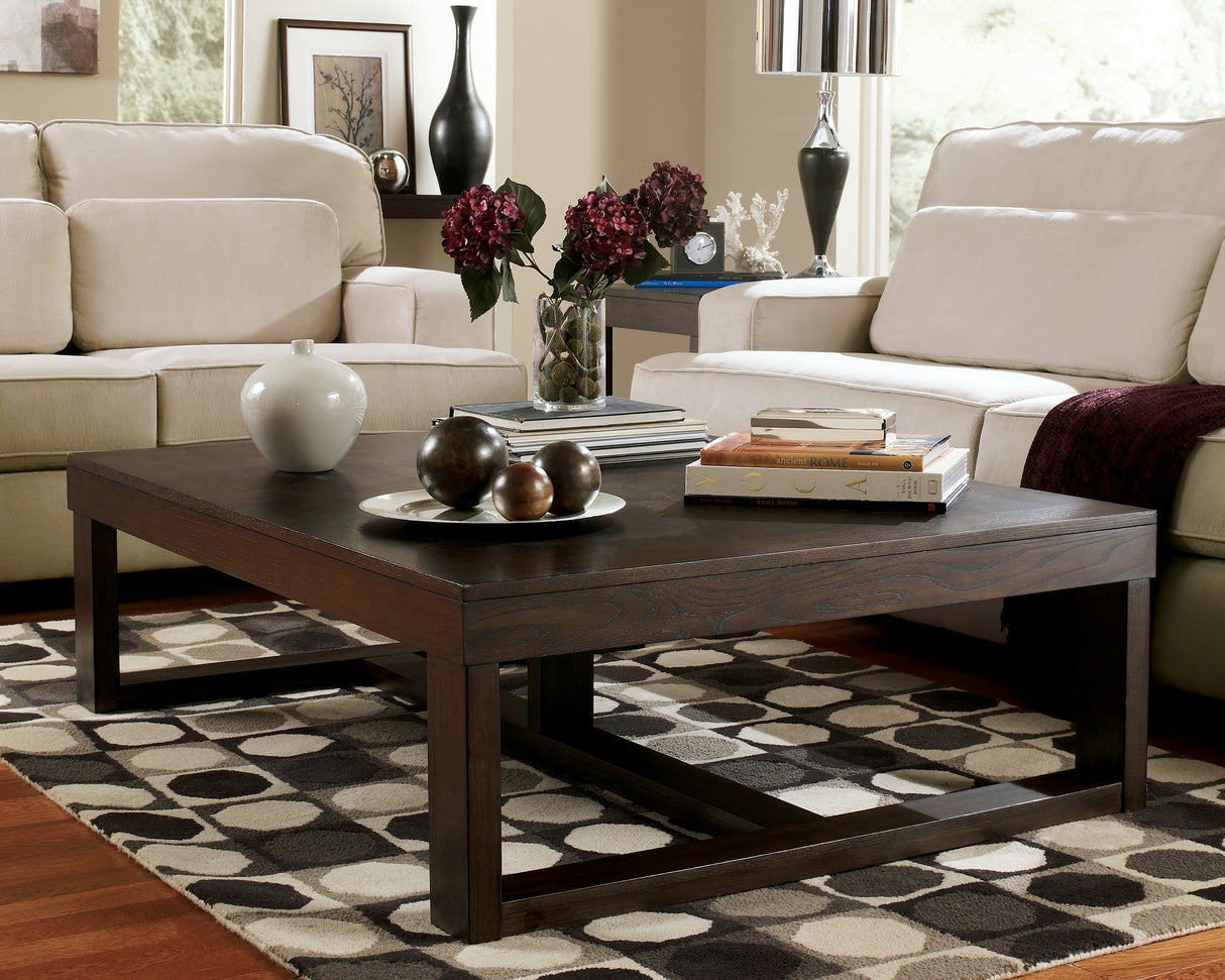 Furniture City Biloxi - Ashley Furniture - Watson Coffee Table - Rectangular Cocktail Table / Dark Brown - T481-1