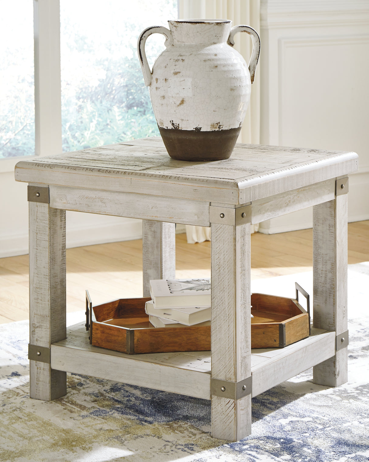 Furniture City Biloxi - Ashley Furniture - Carynhurst End Table - Rectangular End Table / Whitewash - T929-3