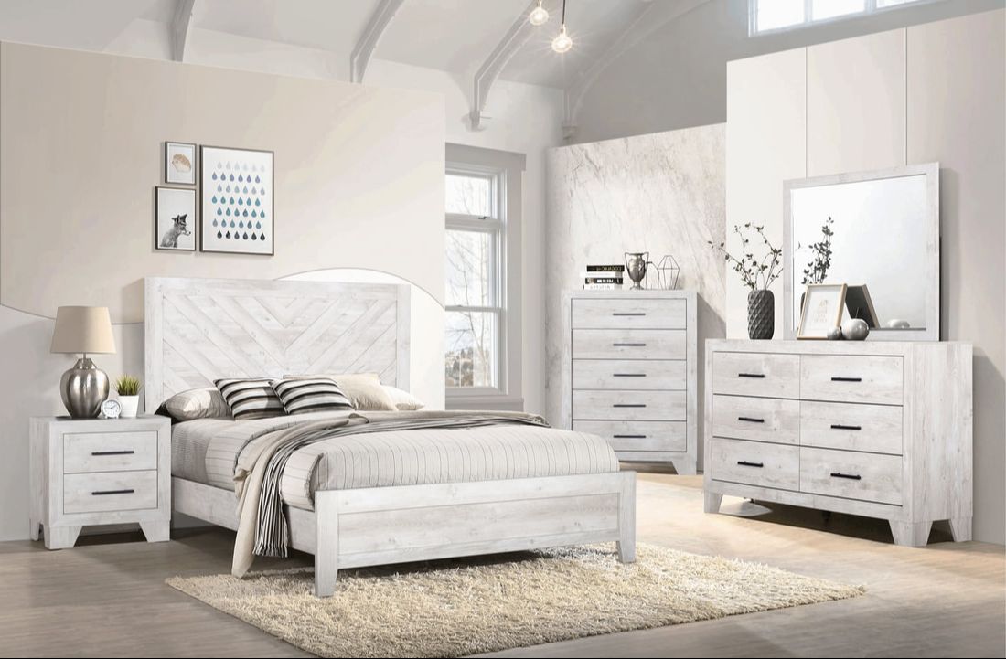 HH3520 - 5pc Bedroom Set - Queen, King 2